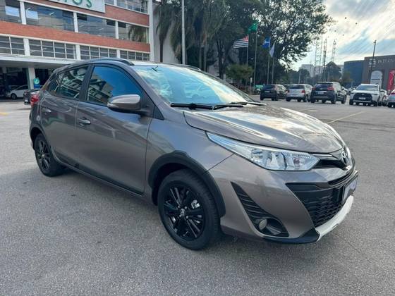 TOYOTA YARIS 1.5 16V FLEX X WAY MULTIDRIVE TOYOTA YARIS 1.5 16V FLEX X WAY MULTIDRIVE
